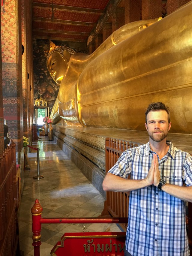 reclinging buddha and brad